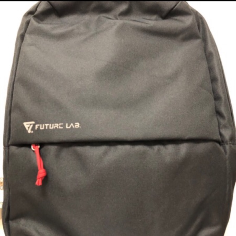 Future lab 未來實驗室 零負重背包