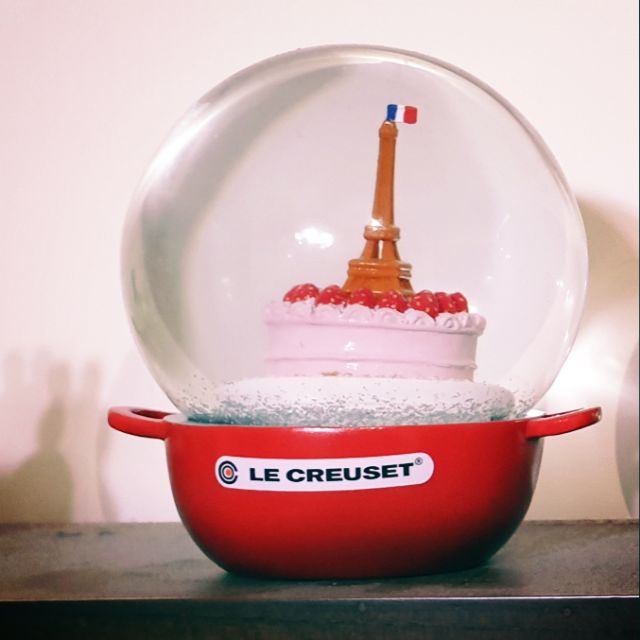 （已預定）LE CREUSET 水晶球 鑄鐵鍋 巴黎鐵塔