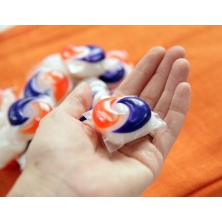 美國原裝Tide Pods 汰漬洗衣凝膠球3效合1 最新防潮拉鍊袋包裝 洗衣膠囊 洗衣球 (試用價) 單顆