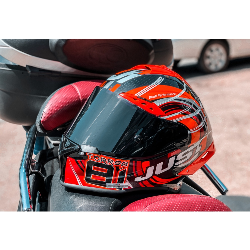 《鐵釘子IRON NAIL》JUST1 J-GPR 頂級碳纖維賽道帽 義大利 賽道越野 全罩式安全帽