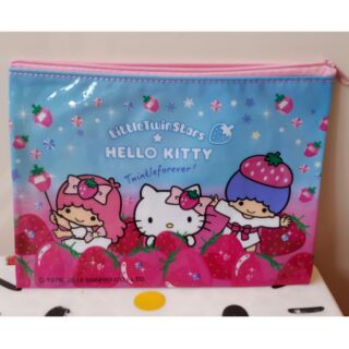 HELLO KITTY 凱蒂貓 草莓 防水 零錢包 證件袋 萬用收納袋 鉛筆 原子筆 袋子 拉鏈袋子 ~恩恩購物城~