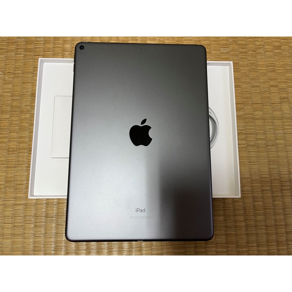 Apple ipad air 3 10.5吋  64G WiFi版。(黑色)