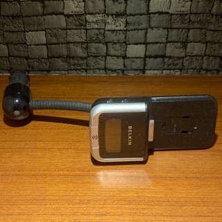 Belkin 蘋果 30針 車用充電 音效FM無線輸出 Apple 30-pin