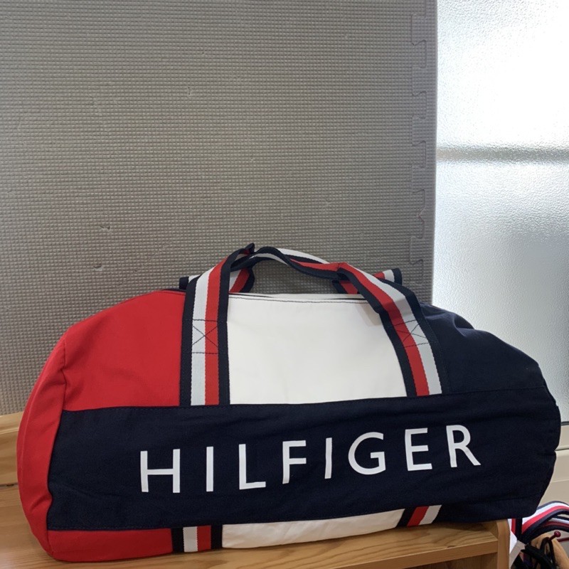 現貨💯正品保證💯美國Tommy Hilfiger 三色旅行袋 運動袋 運動包 行李袋 行李包 旅行箱 側背包 手提包