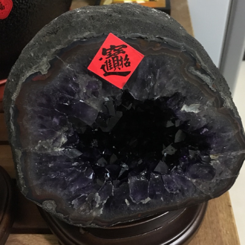 頂紫烏拉圭原皮紫晶洞（水晶洞）