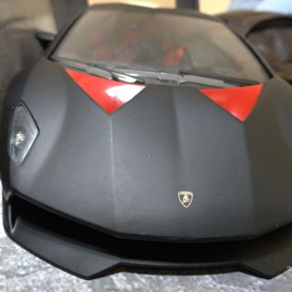 Lamborghini 藍寶堅尼 遙控模型車 原廠授權正品有雷射標籤 藍保基尼 1:16 消光黑 收藏 小孩玩具模型