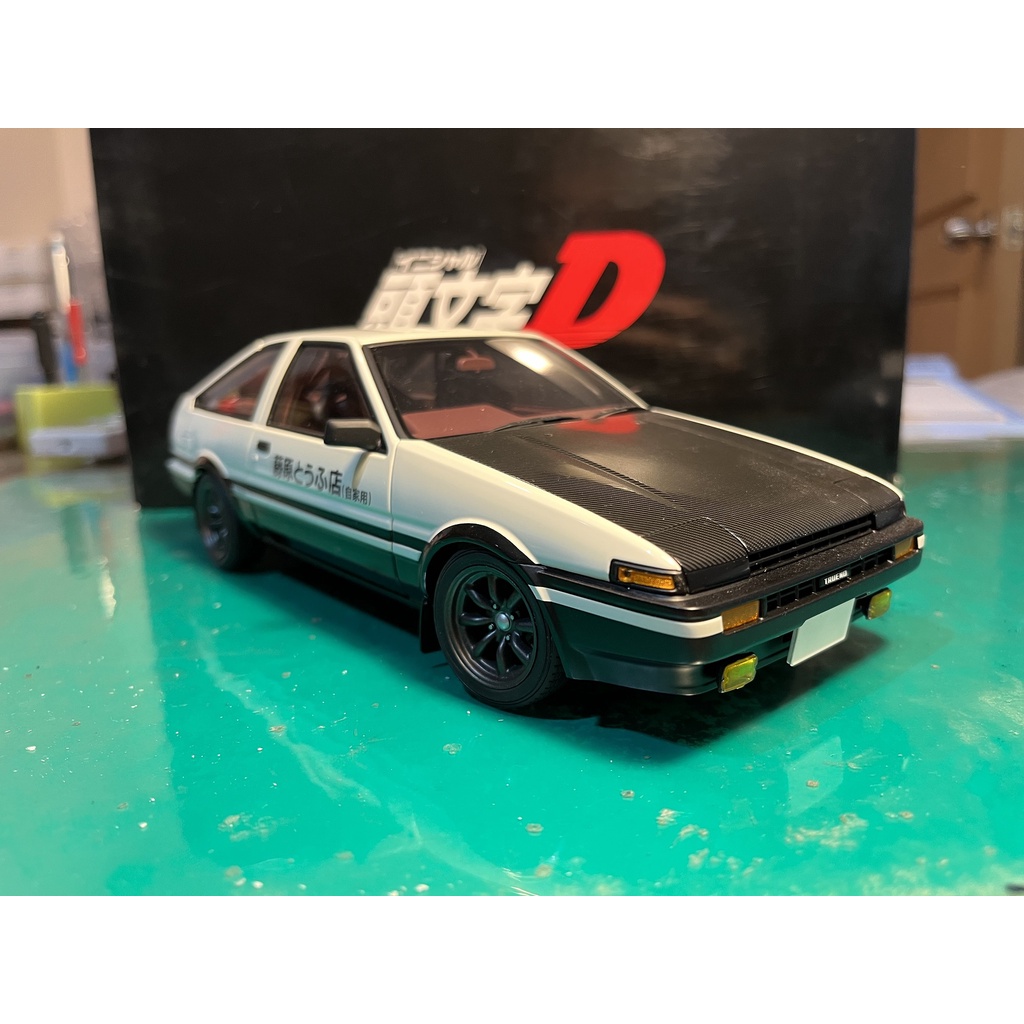 AUTOart 1/18 Toyota Sprinter Trueno AE86 頭文字D最終版