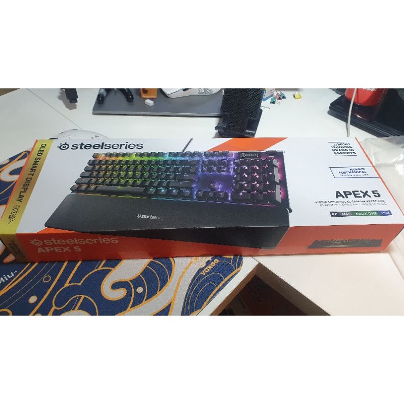 steelseries Apex 5 鍵盤 全新未拆