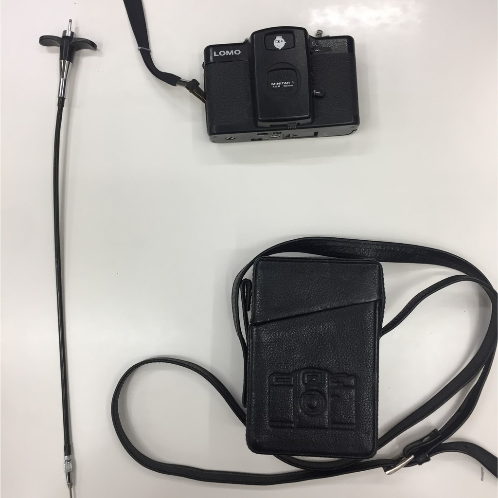 LOMO LC-A 小人頭版底片相機，正常使用 含皮製相機套誠品購入+機械式快門線