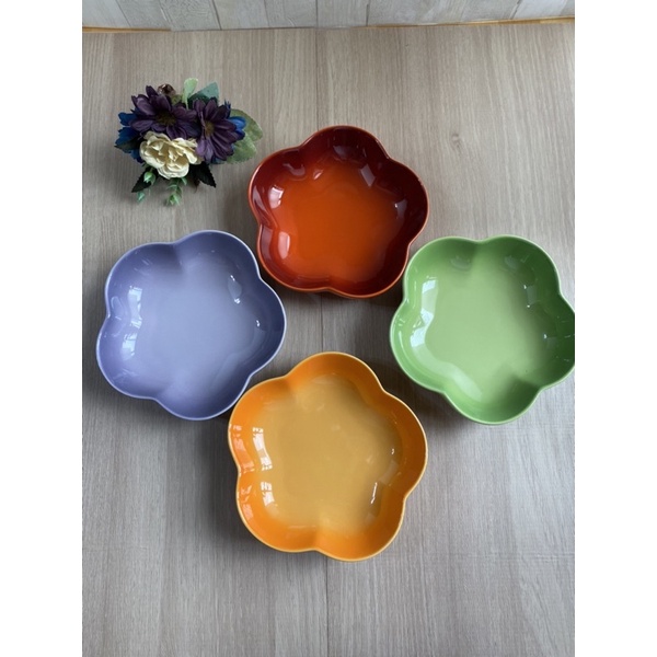 好好餐廚 Le Creuset 法廚必買花型盤16公分法國 餐廚名品 蝦皮購物
