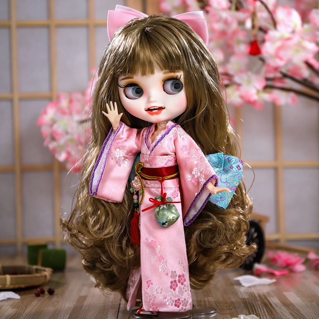DBS Blythe小布娃娃衣服粉嫩日系刺繡和服ob24麗佳19關節體娃衣