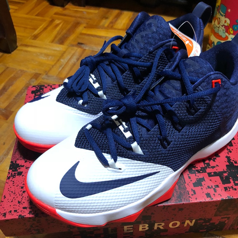 Nike ambassador ix Lebron 9 US9