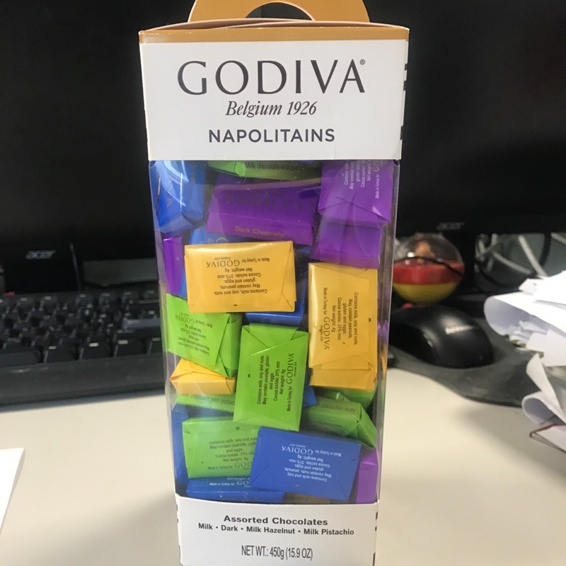 Godiva Napolitains assorted chocolates 450g 蝦皮購物