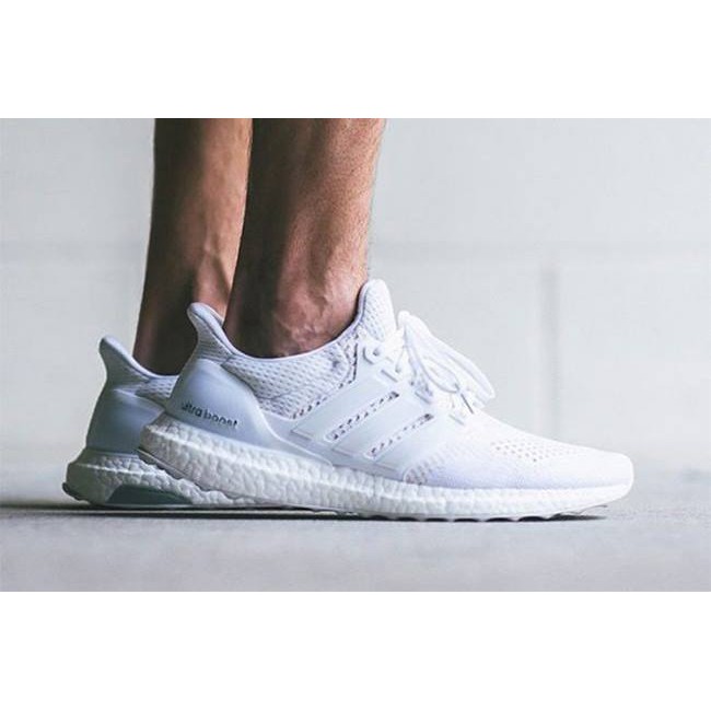adidas ultra boost 3.0 triple white