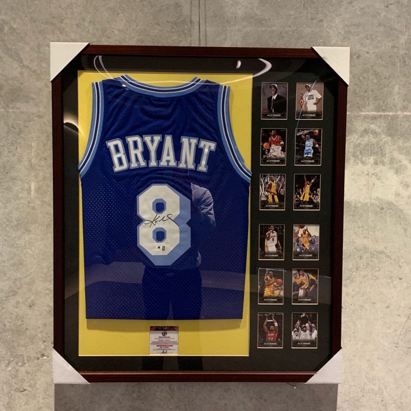Kobe 簽名球衣 永遠的黑曼巴 有認證 真品 絕版