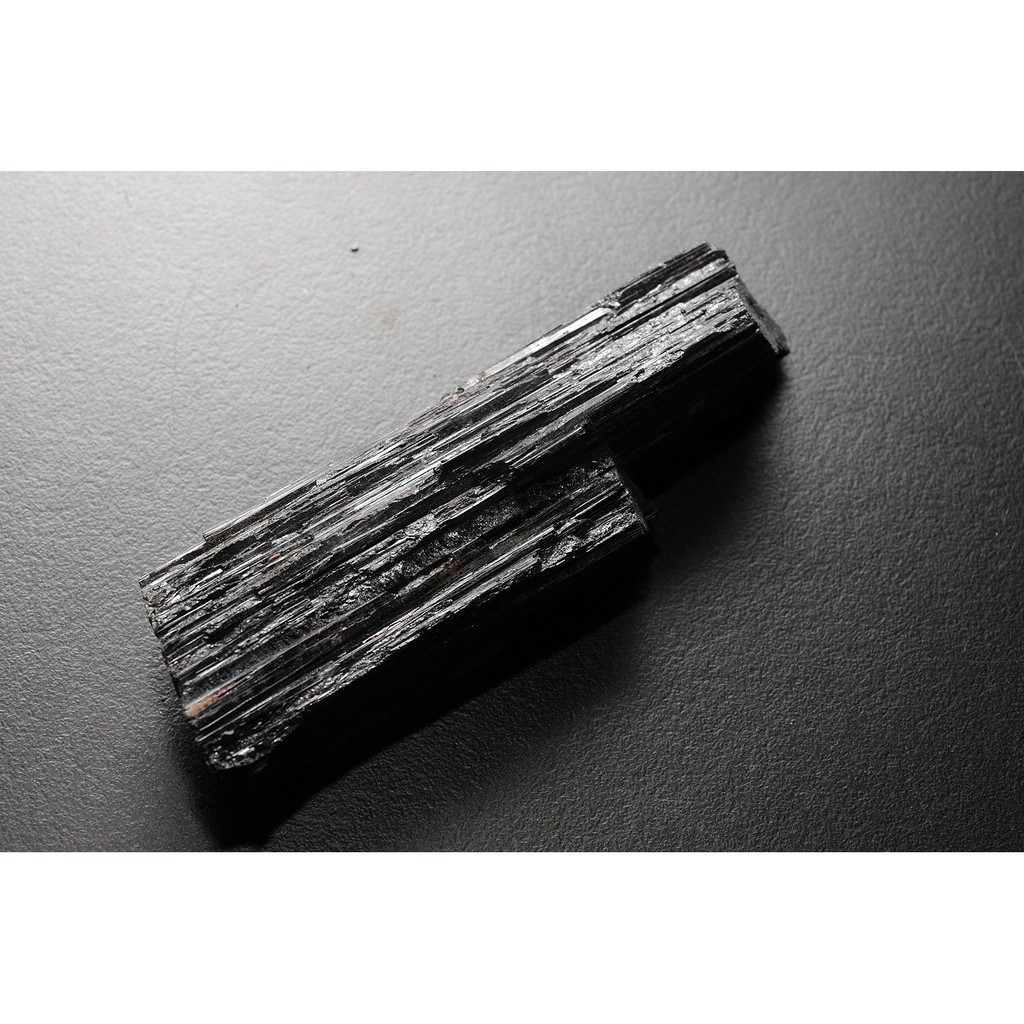 巴西黑碧璽原礦(原礦、寶石、水晶、晶礦、擺件) 3