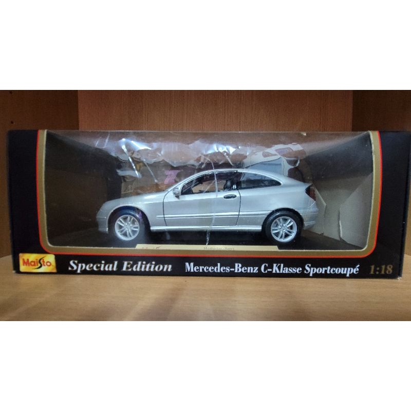 Maisto Benz C-Klasse Sportcoupe合金車 模型車 1:18