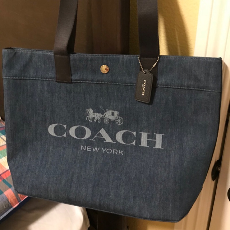 Coach 牛仔布包