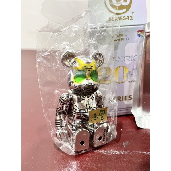 Be@rbrick 庫柏力熊42代 假面騎士x空山基 100%