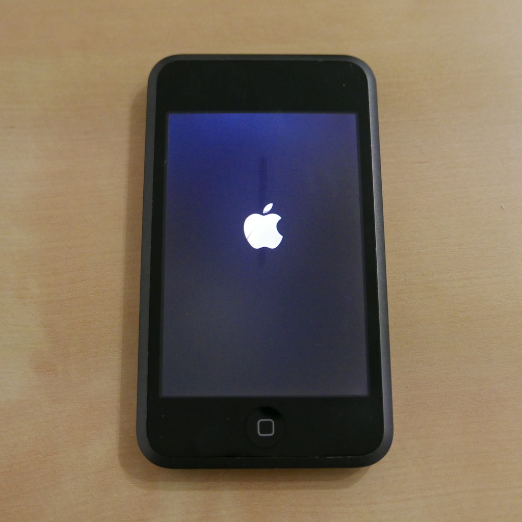 iPod touch 1st generation (一代) Black 黑色 8G (2007)