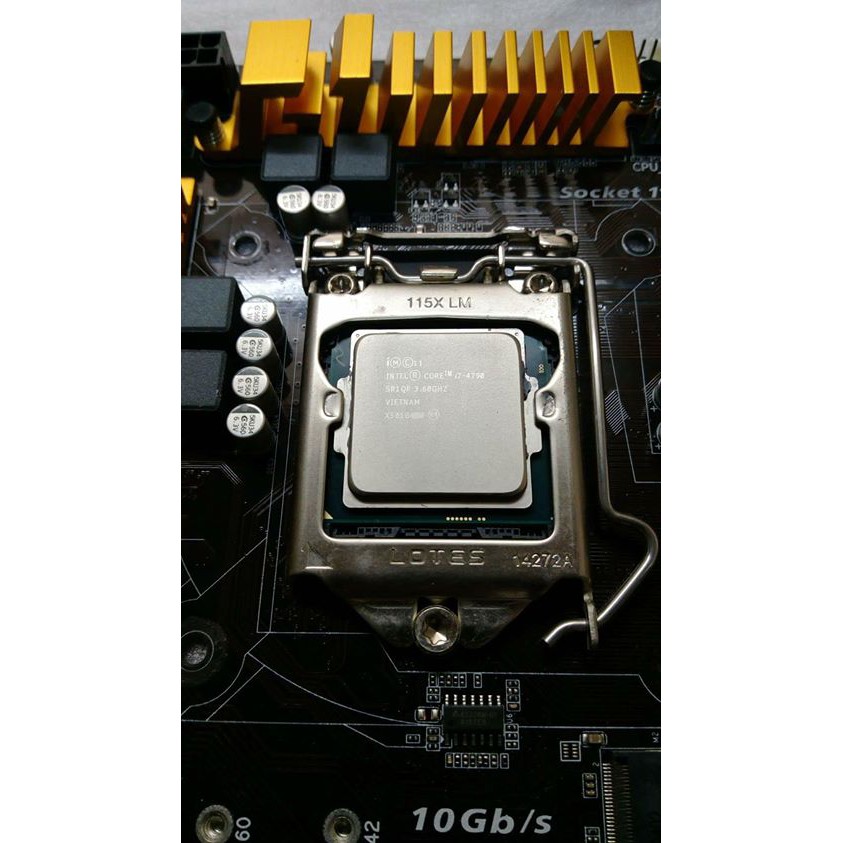 半套主機 i7 4790/GA-H97-D3H/威剛 DDR3 8G Ram * 2