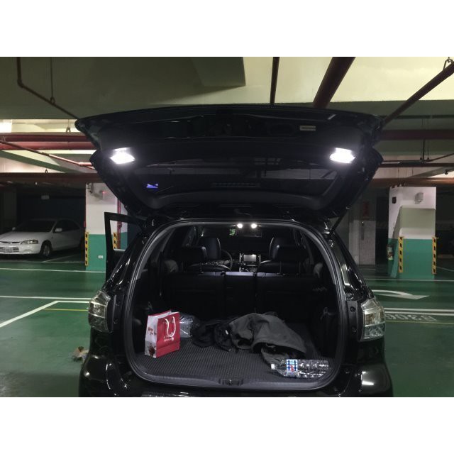 明耀汽車~豐田 2010~2016 WISH 專用 LED 尾門燈 後廂燈 露營燈 專用線組