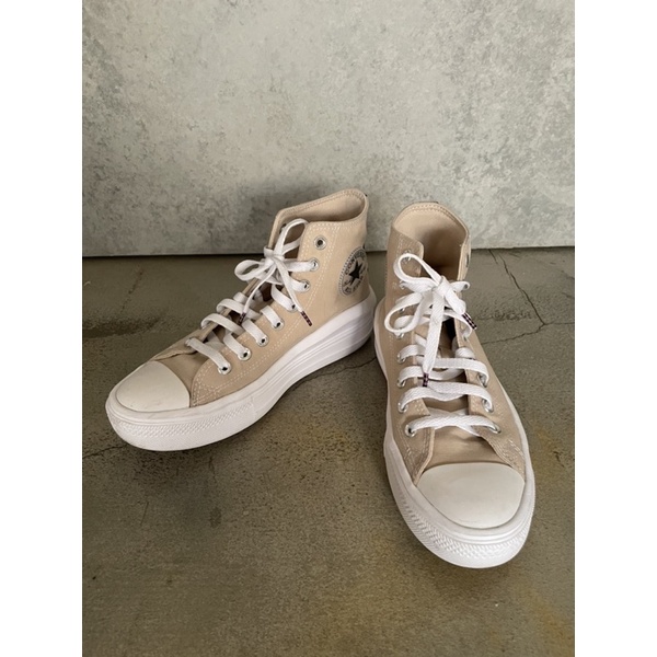 converse 奶茶色高筒帆布鞋