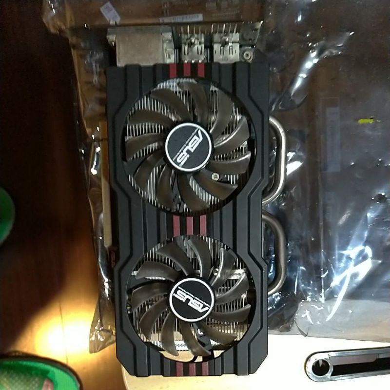 asus geforce gtx 660ti 2g ddr5 理論效能約750ti 1.5倍