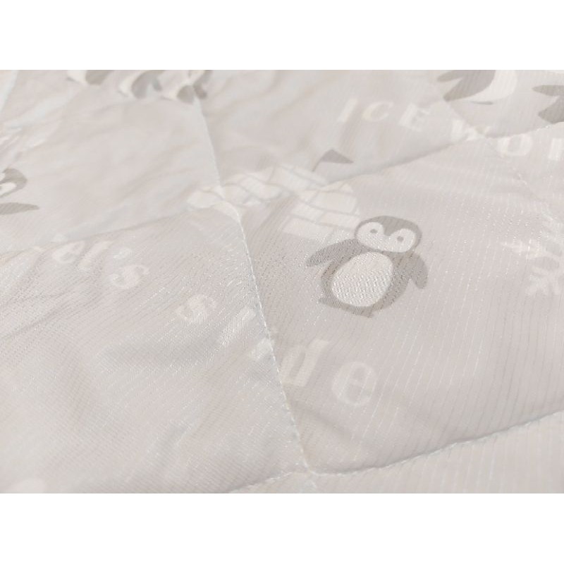 全新日本接觸涼感 小企鵝 兒童床墊保潔墊/保護墊 床墊套 床包遊戲墊 70*120