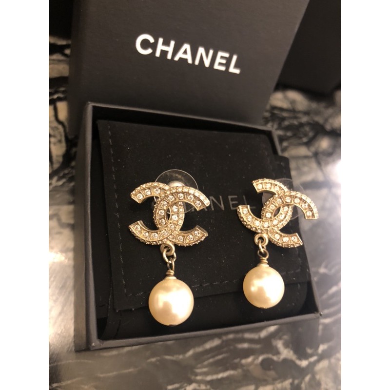 Chanel 珍珠水鑽耳環