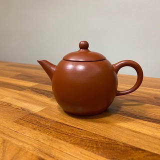［Chengyuan***］鶯歌製造♦️小品 朱泥 圓珠壺 容量：約170cc