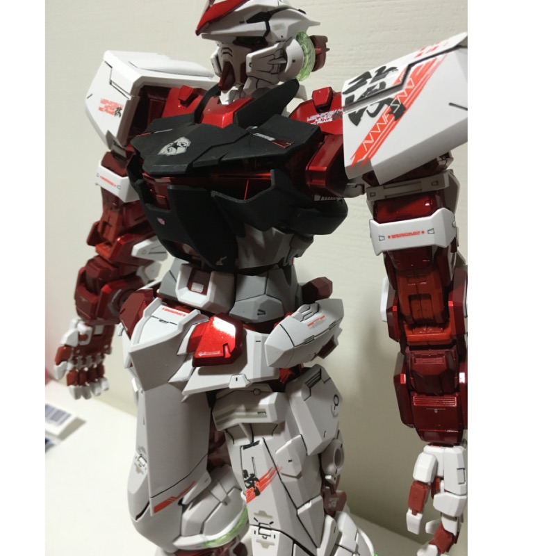 {鋼彈的屋-模型工作室} 萬代 PG 1/60 紅異端改  全機塗裝完成品 （實品如圖） 鋼彈 模型 代工