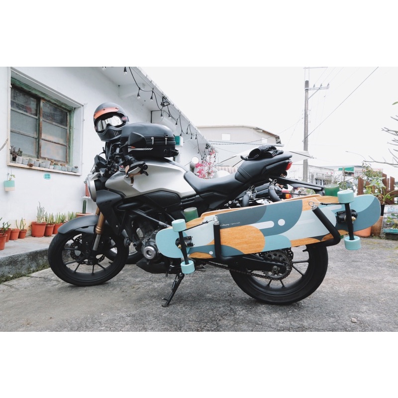 【Honda CB300R】Old Pipe｜機車衝浪板架｜台灣設計製造｜衝浪/滑板/露營