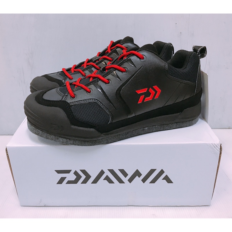 Daiwa 運動鞋型 釣魚防滑鞋 DAIWA DS-2602 防滑鞋➕釘 （黑）
