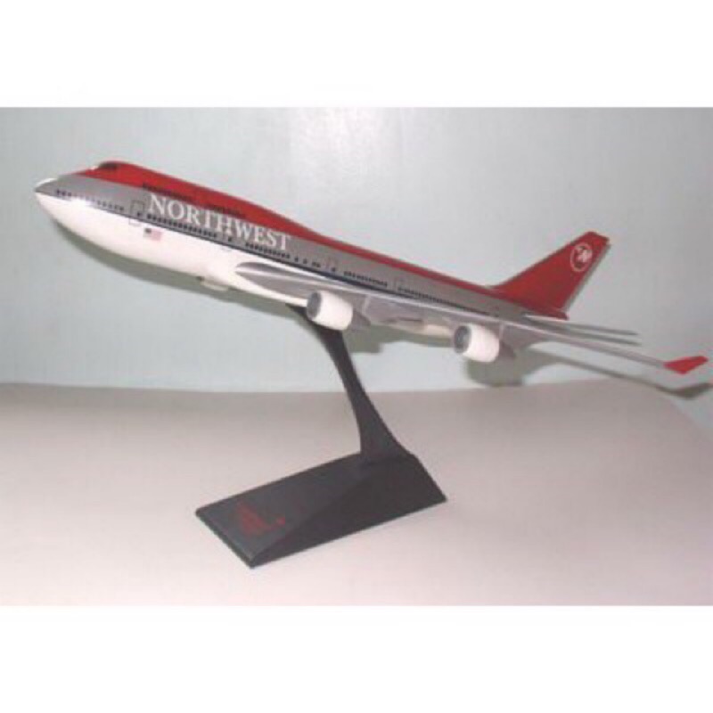 珍上飛— 模型飛機 :B747-400 (1:130) 西北航空（實心)(編號:B747404)