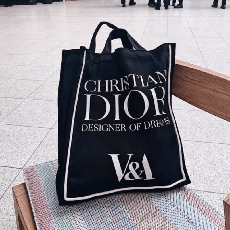 v&a dior tote bag