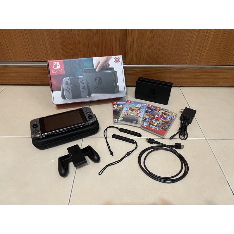 任天堂 Switch 灰黑色 一般版