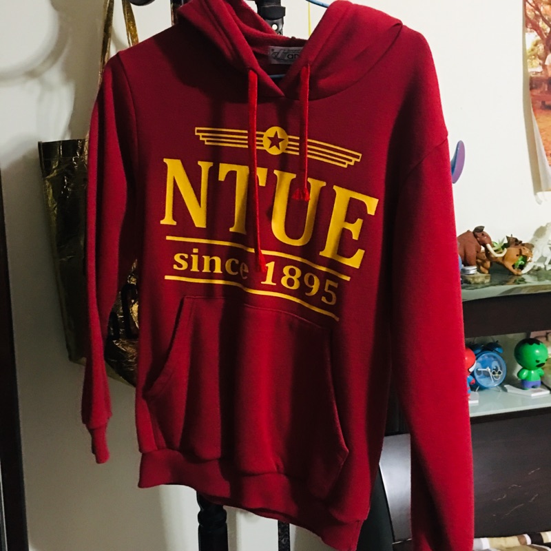 「二手冬衣🧥」NTUE國北教大 大學 長袖帽T(紅色衣黃logo)