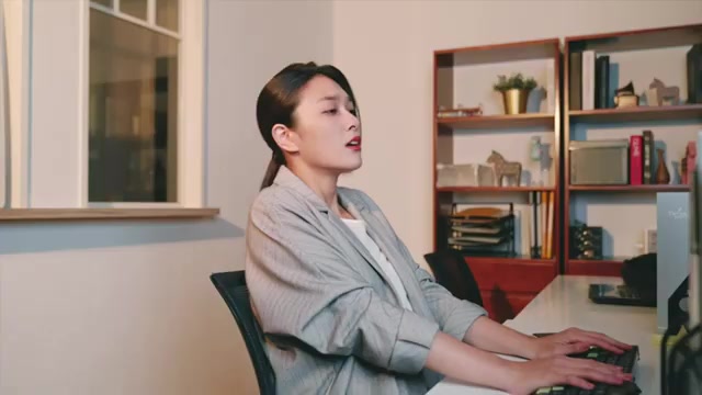 【KINYO】透視熱敷按摩眼罩 (IAM-2604) 2022新款 透視 指壓 震動 熱敷 | 禮物 眼部按摩 聖誕禮物
