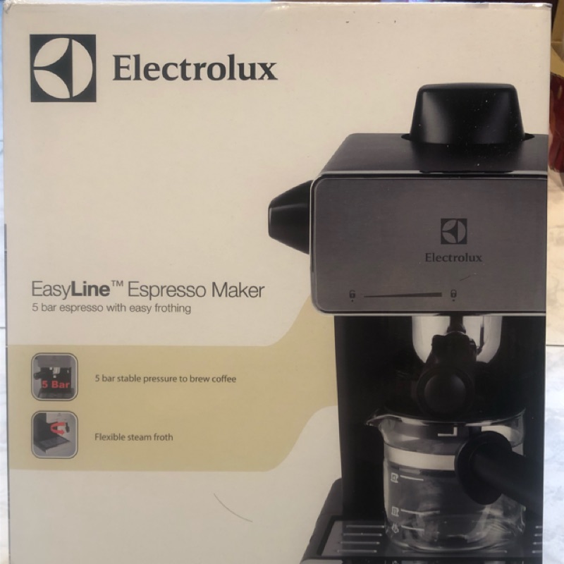 Electrolux 伊萊克斯 義式咖啡機全新品 EES1504K $成交加贈電動磨豆機！