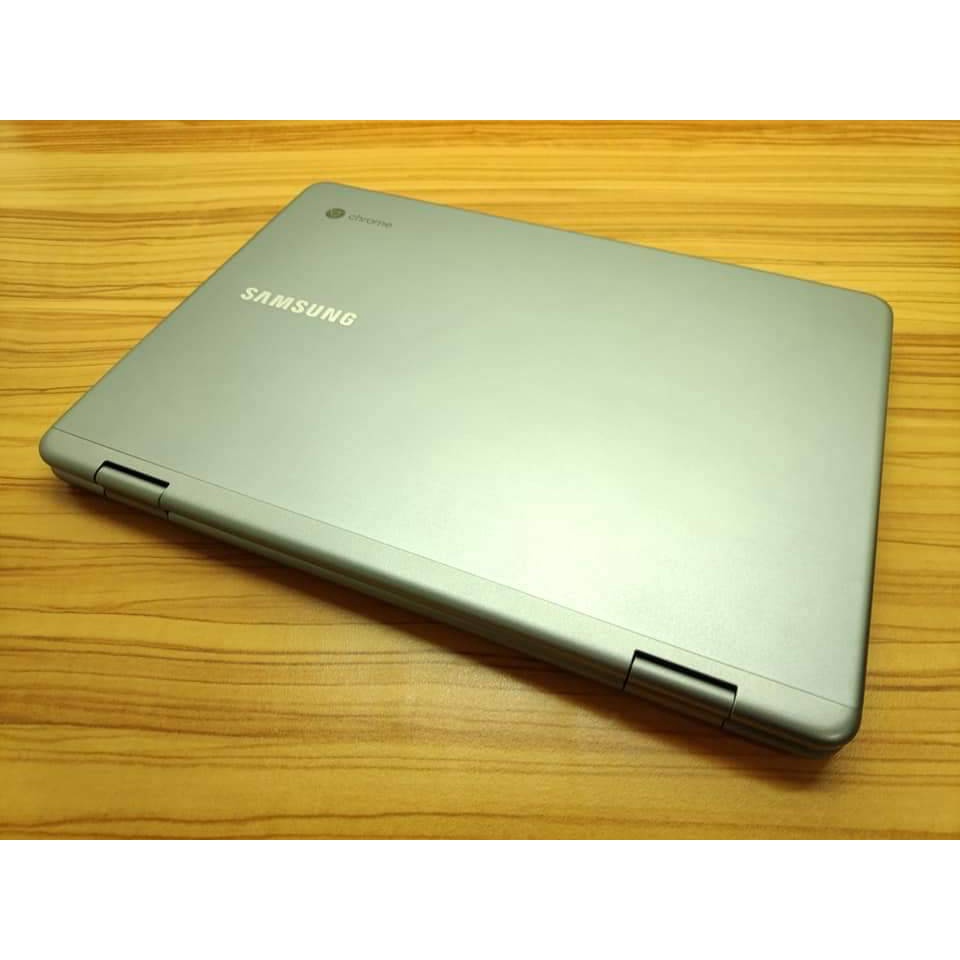 三星Chromebook Plus V2 (LTE)筆電一部，可當平板使用有觸控筆