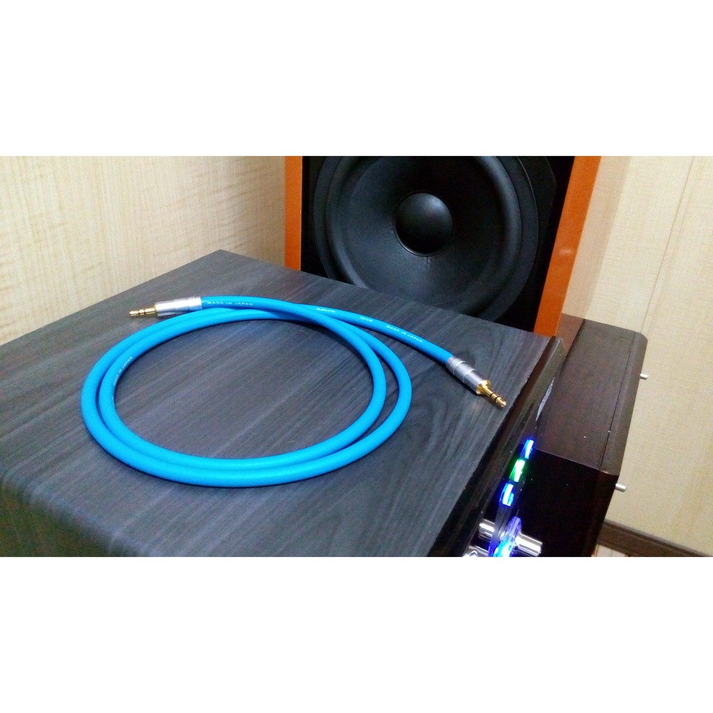 CANARE L-2T2S  藍色 audio 3.5 to 3.5 對錄線  長度 : １M(公尺)  耳機 耳擴
