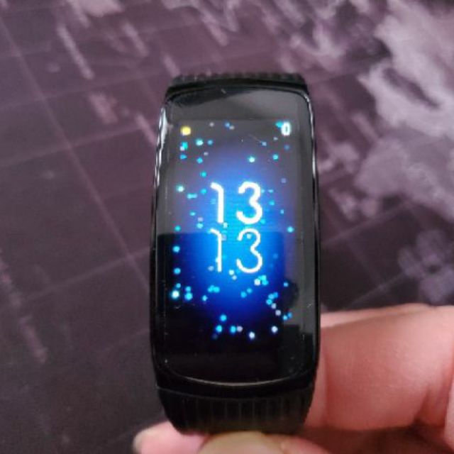 三星 Samsung Gear Fit2 Pro 9成新 功能正常 含充電座
