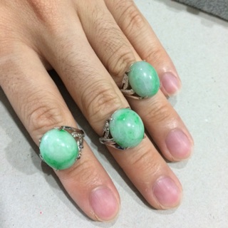 【Jewel's茱兒翡翠珠寶坊】A品 天然緬甸玉翡翠玉石 綠蛋面925銀k戒可開鑑定書 請聊聊