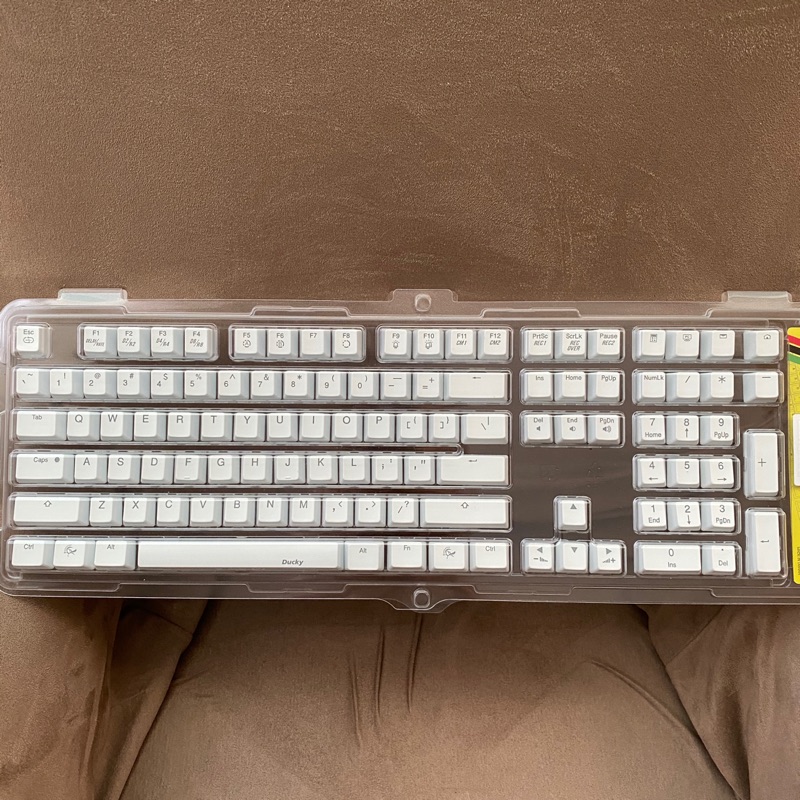 創傑ducky Pbt二色成形不破孔透光鍵帽組英文版108鍵白 蝦皮購物