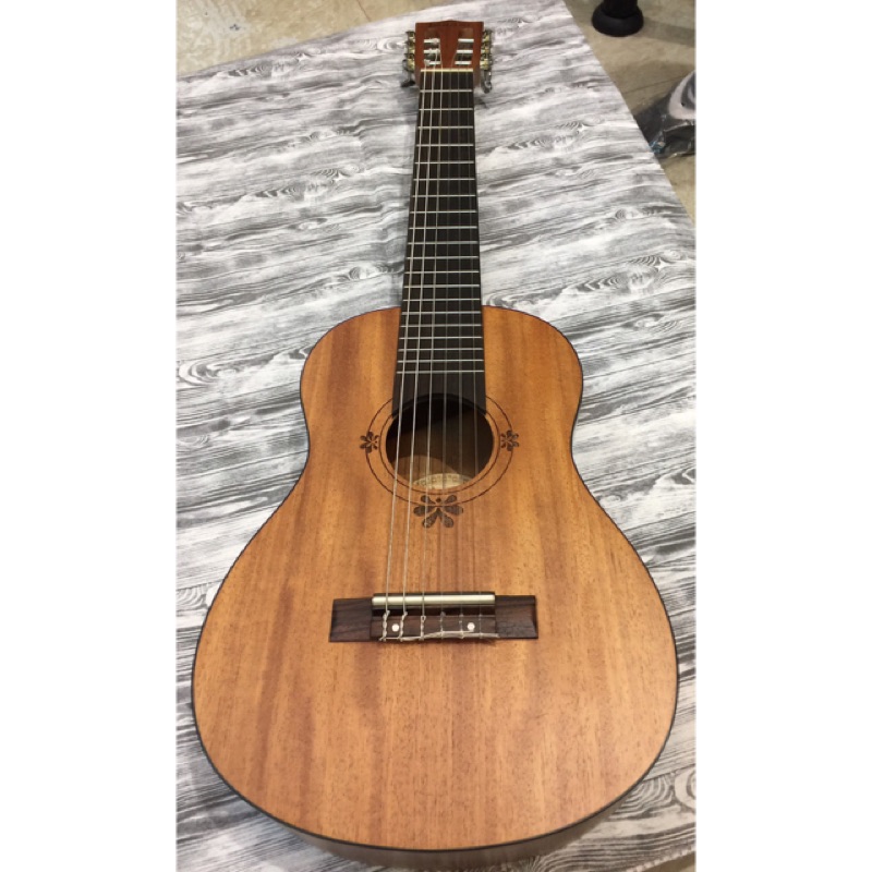 傑禾樂器 ～ Okana OGU-818 吉他麗麗(全桃花心木30吋）