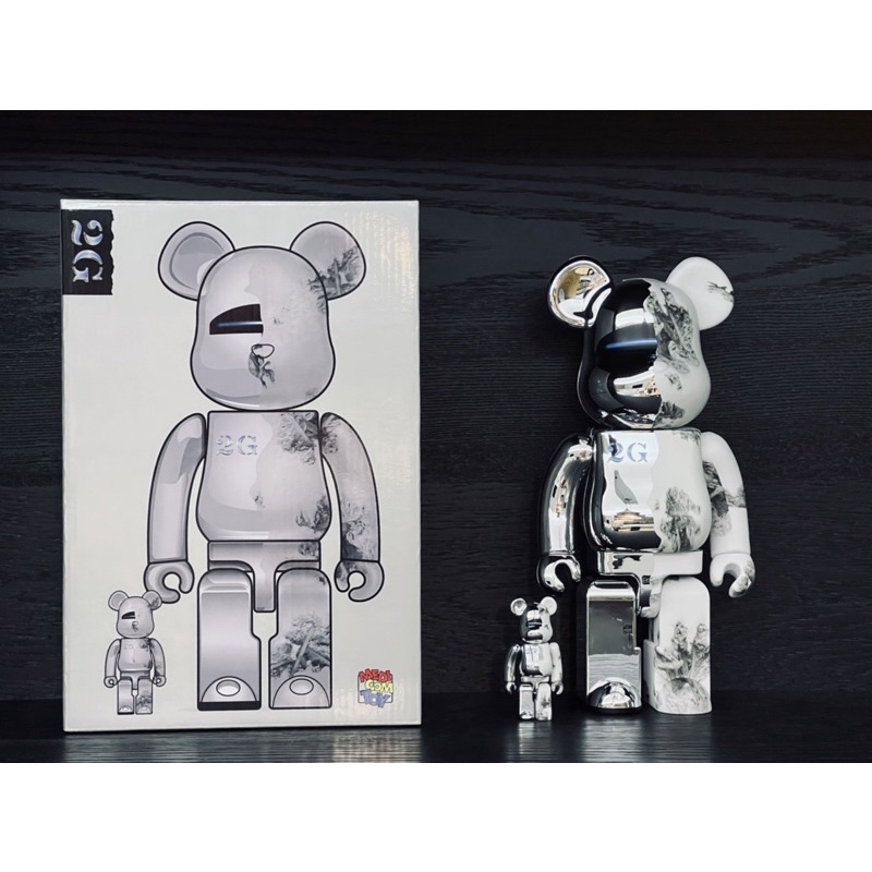 Be@rbrick Bearbrick丹尼爾 空山基2G聯名SORAYAMA Daniel 400%+100%