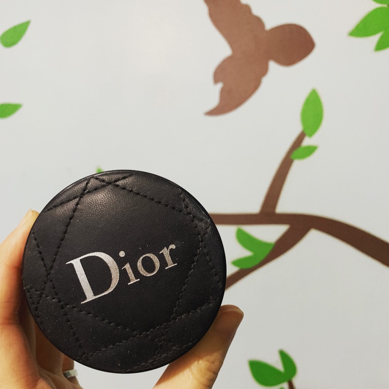 Dior 超完美持久氣墊粉餅殼 皮革款