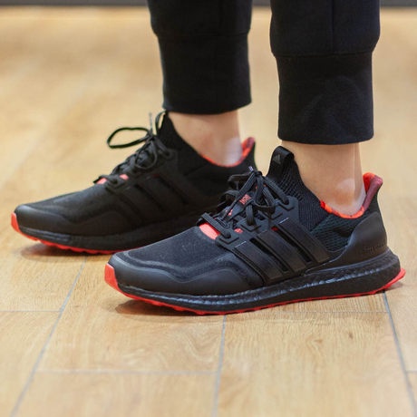 【R-MAN】 Adidas Ultraboost DNA 5.0 虎年 CNY 限定款 馬牌輪胎底 GZ6074