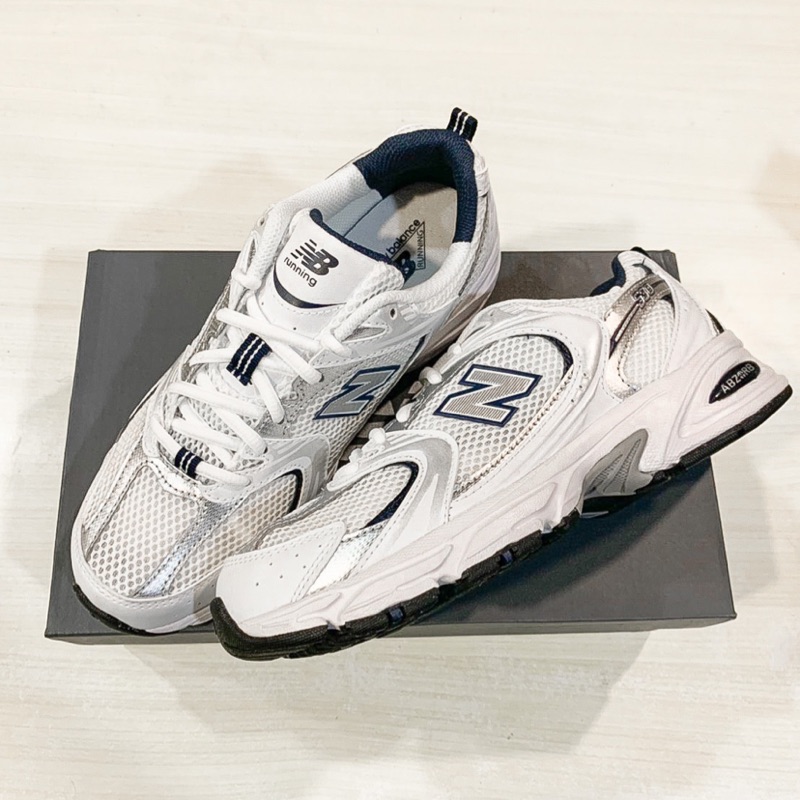 New balance MR530SG 白色藍色銀色 復古 韓系 530 男女鞋